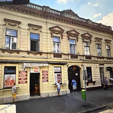 Fantomas*** N3 City Center Apartments 2 Bedroom + Living Room Apartment Szombathely Buitenkant foto